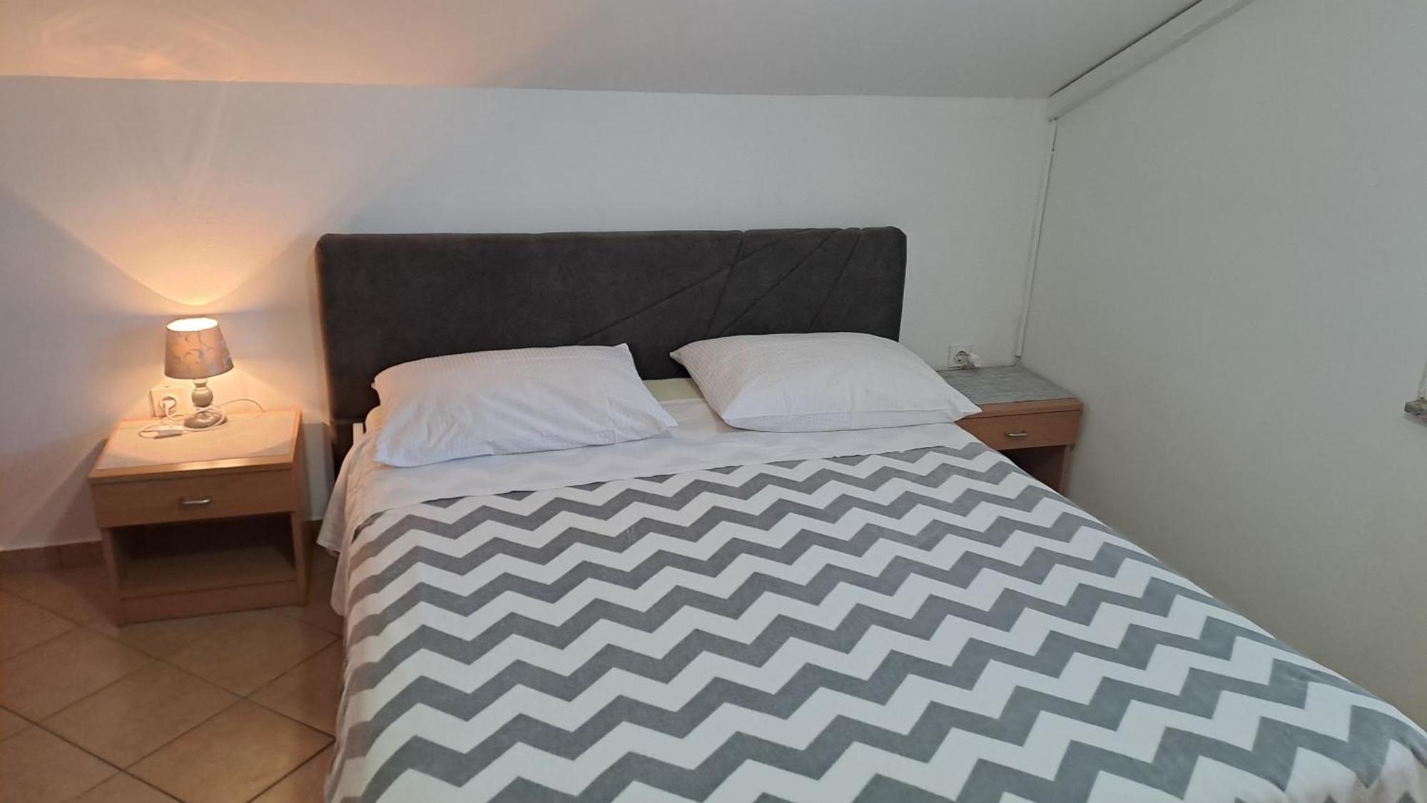 Apartments Stana Sukošan エクステリア 写真
