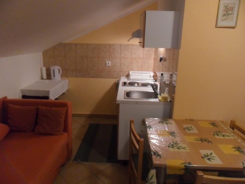 Apartments Stana Sukošan 部屋 写真